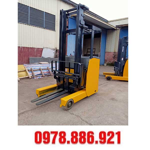 xe nâng điện cũ tại Thường Tín