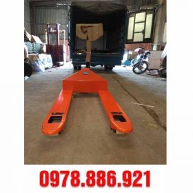 xe nâng tay 5 tấn