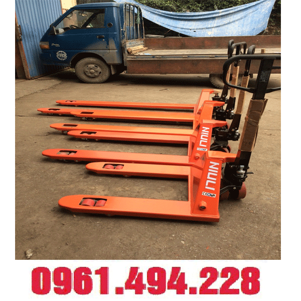 xe nâng tay tại quảng ninh
