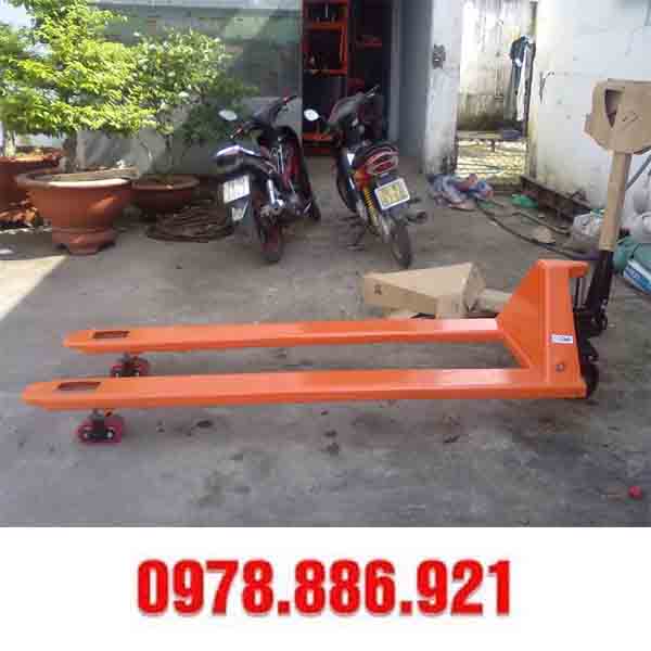 Xe nâng tay càng dài 1.8m