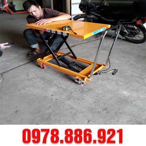 Bàn nâng thủy lực 150kg tại Hà Nội