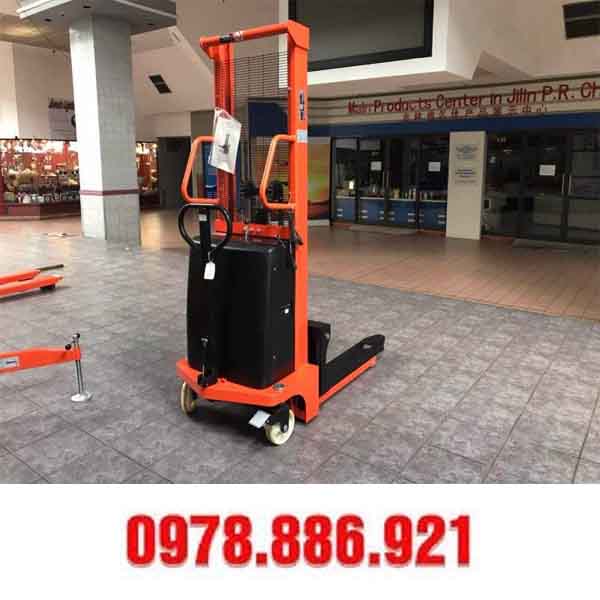 Xe nâng điện đẩy tay 1.5 tấn
