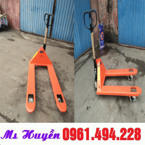 xe nâng tay tại tiền giang
