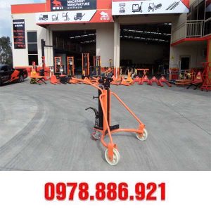 xe nâng di chuyển phuy YTC0.3B