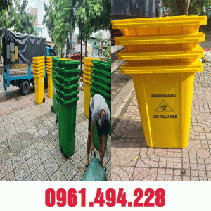 Thùng rác công cộng tại quận 4